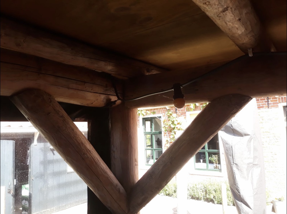 E4463D7C F053 440A AAA1 BA7DBD56F5FA 1 201 A