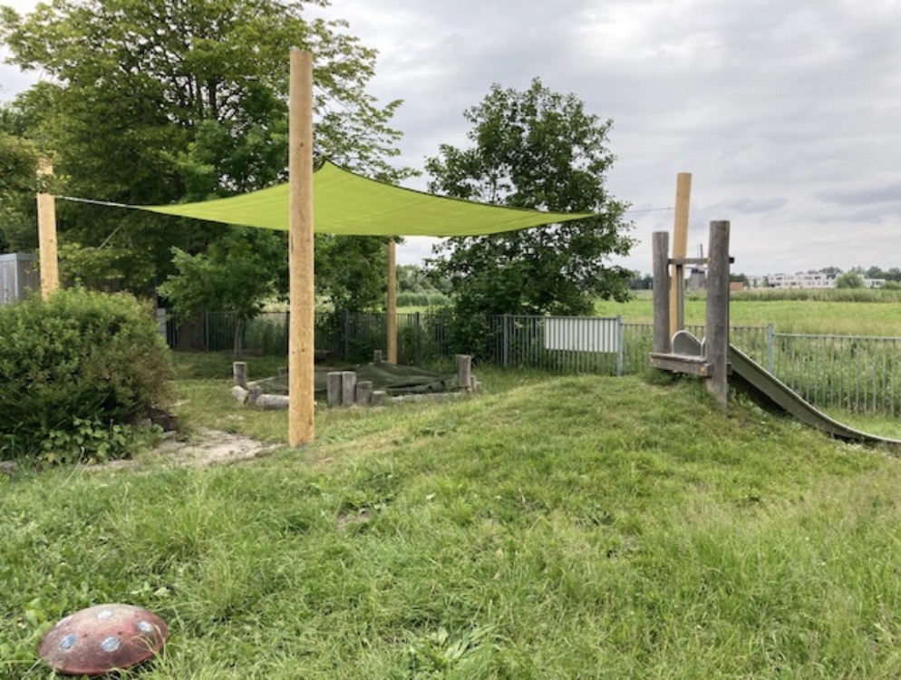 247AB6D2 2D7A 42E7 8472 F8C82A233E49 1 201 A