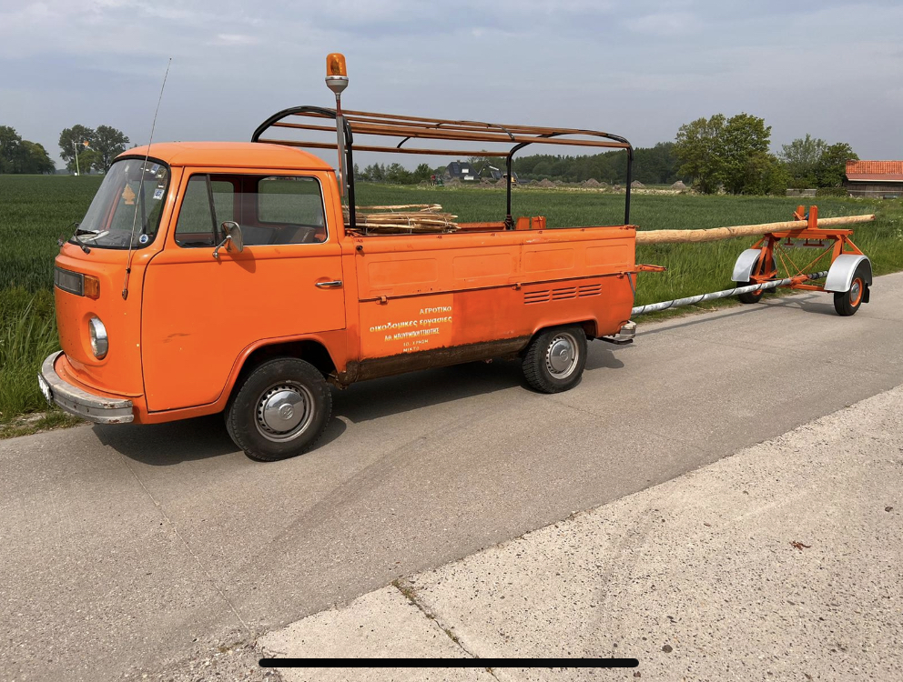 4CB92283 EDF8 43F8 A5A2 D3DB5F630490