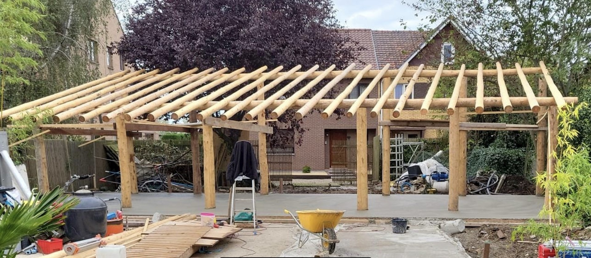 B83B065D 7856 4439 A1DB 004474BE3181