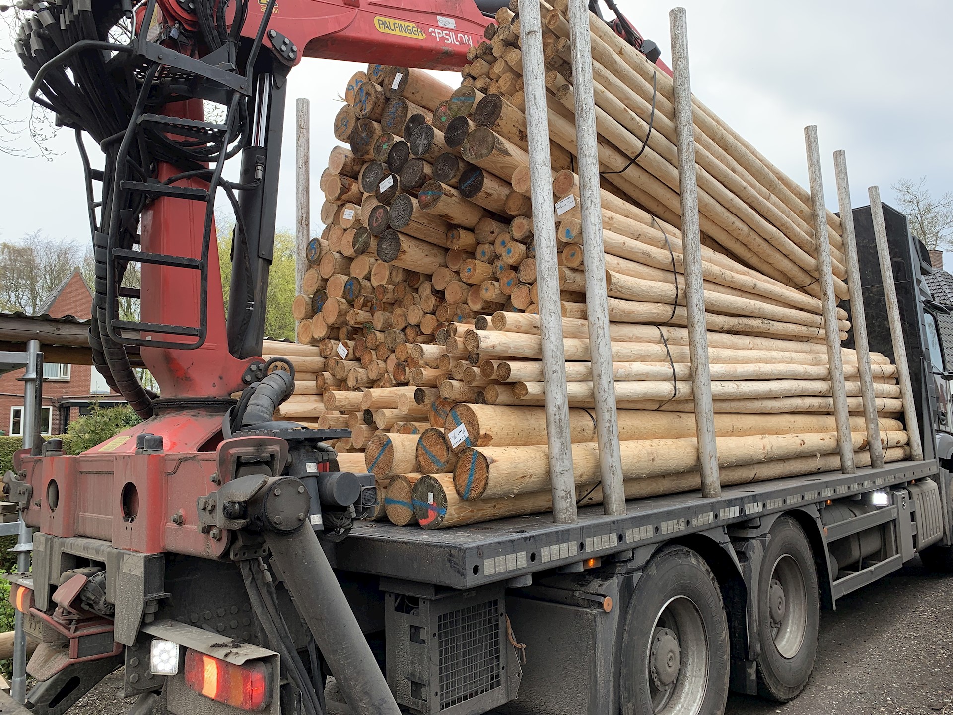 7D8C746F B86E 410E 8F77 6A85E0BAB42A